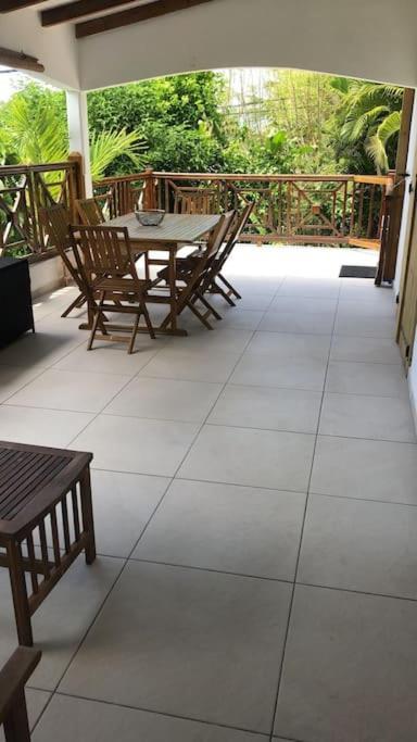 Apartamento Le Cosy Paletuvier Vieux-Bourg Exterior foto